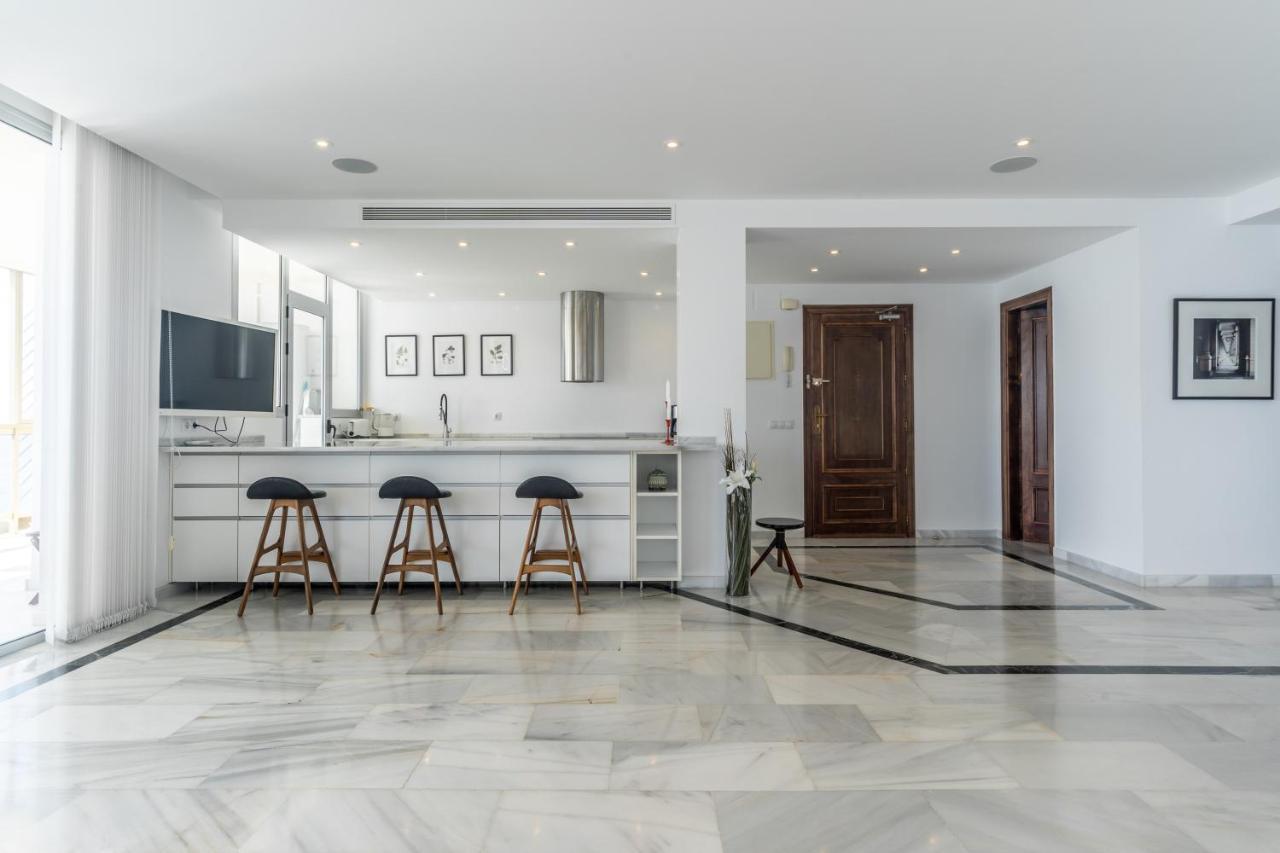 Unique First Line Apartment Marbella Exterior photo